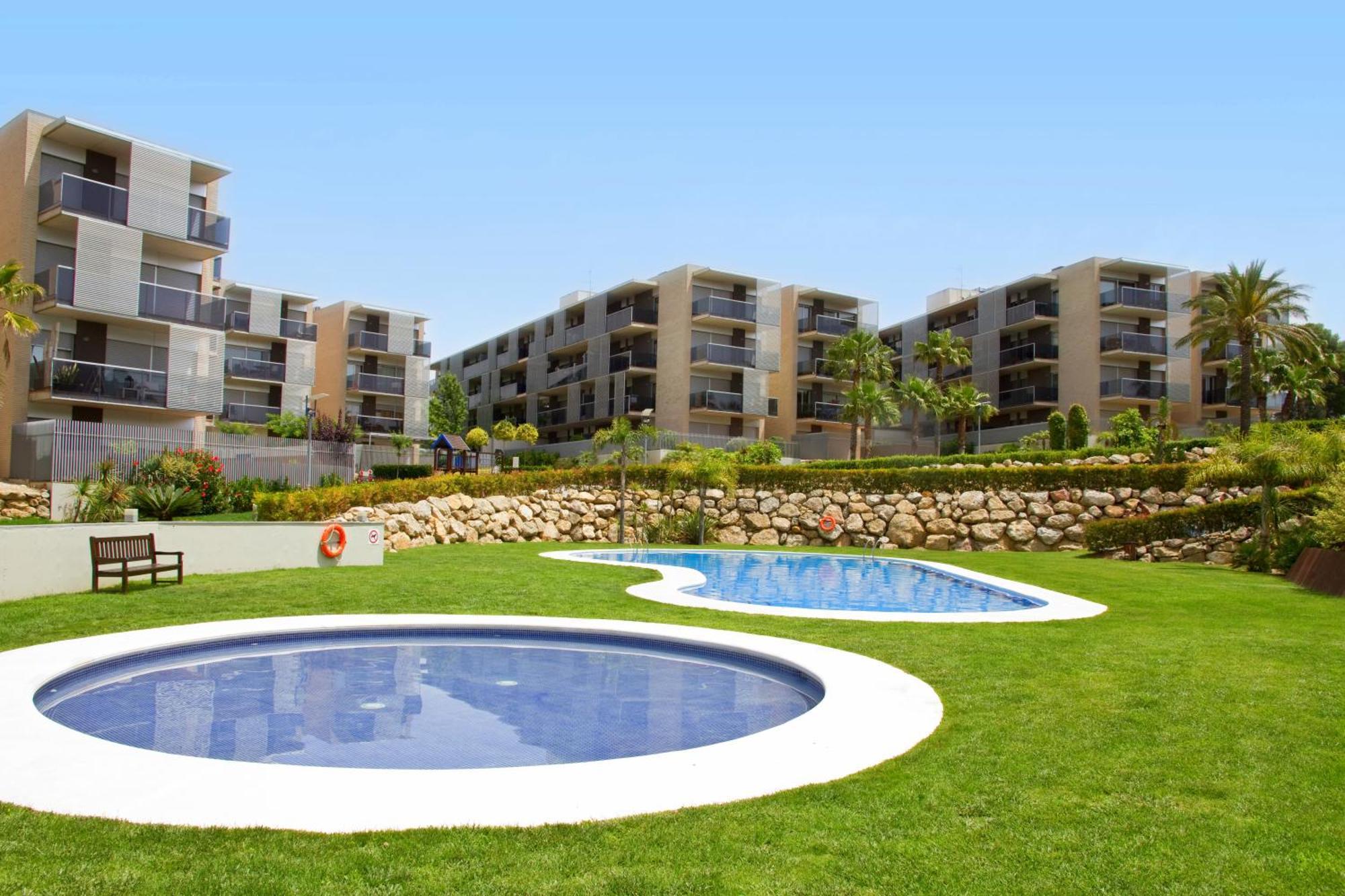 Rentalmar Paradise Families Only Con Parking Salou Extérieur photo