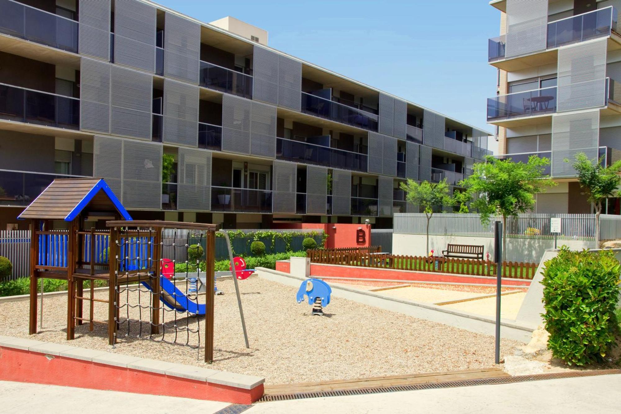 Rentalmar Paradise Families Only Con Parking Salou Extérieur photo